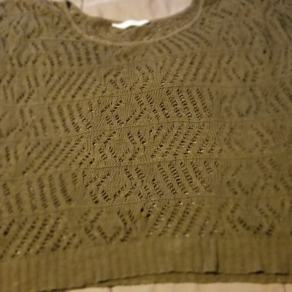 Top - Picture 3 of 3